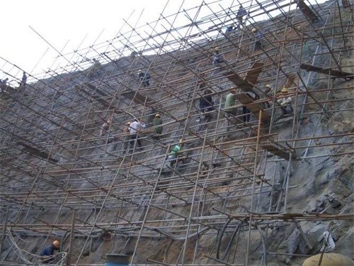 乌恰公路桩基检测